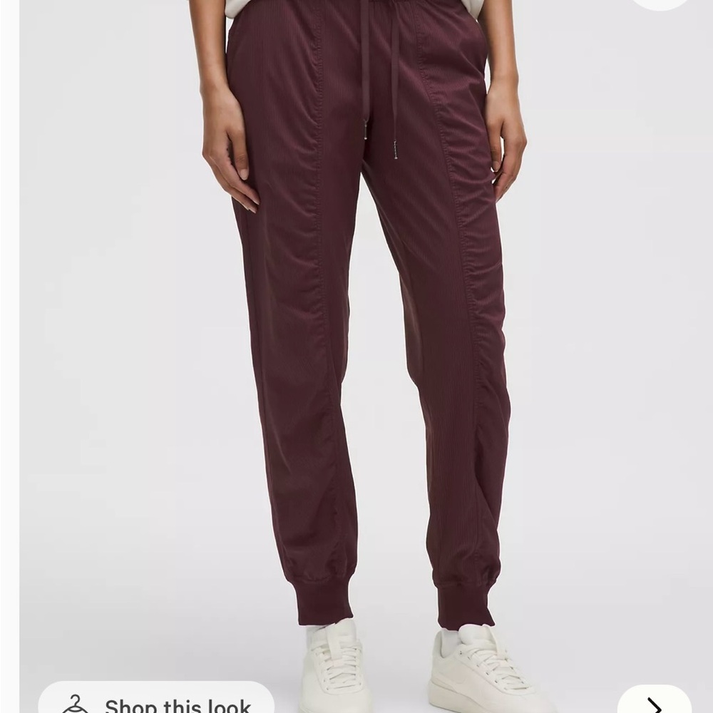 Lululemon Studio Dance Pants Jogger size 2